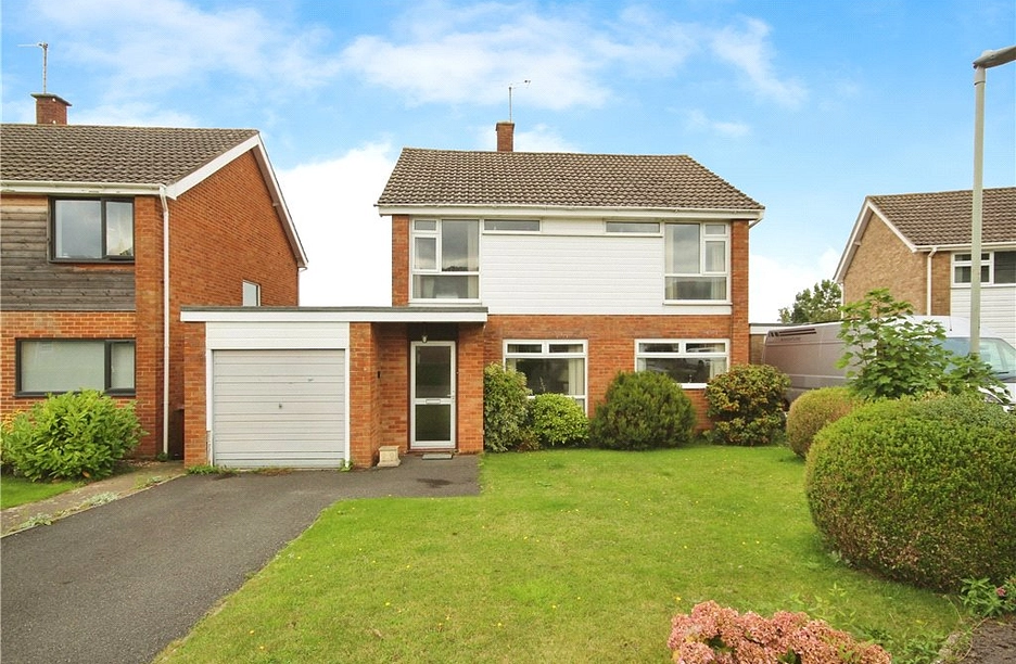 3 bedroom house for sale - Littledown Road, Cheltenham, Gloucestershire, GL53