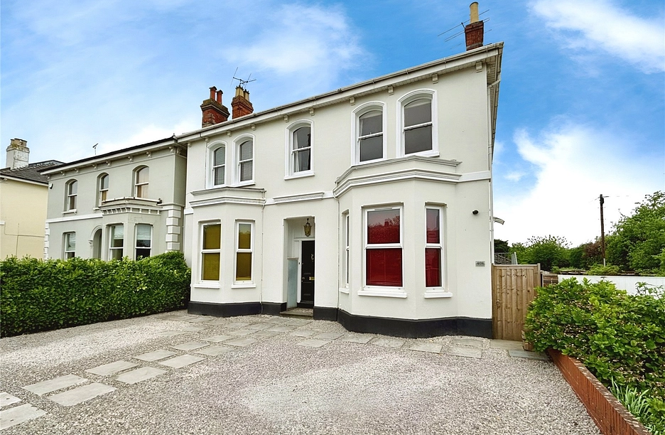 3 bedroom apartment for sale - Gloucester Road, Cheltenham, Gloucestershire, GL51 - Property View 1