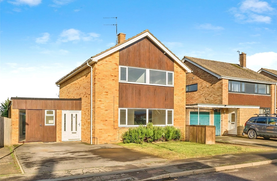 4 bedroom house for sale - Littledown Road, Cheltenham, Gloucestershire, GL53 - Property View 1
