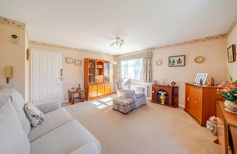 2 bedroom apartment for sale - Welland Court, Welland Lodge Road, Cheltenham, Gloucestershire, GL52 - Property View 2