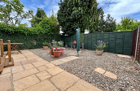 2 bedroom bungalow for sale - Campden Road, Benhall, Cheltenham, Gloucestershire, GL51 - Property View 3