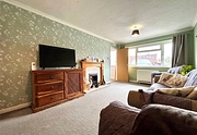 3 bedroom house for sale - Springbank Drive, Cheltenham, Gloucestershire, GL51 - Property View 3