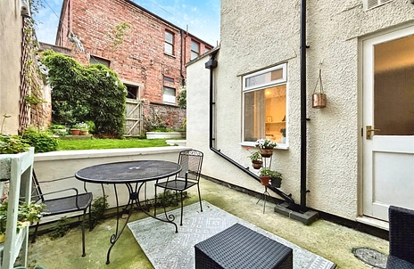 2 bedroom apartment for sale - Wellington Street, Cheltenham, Gloucestershire, GL50 - Property View 2