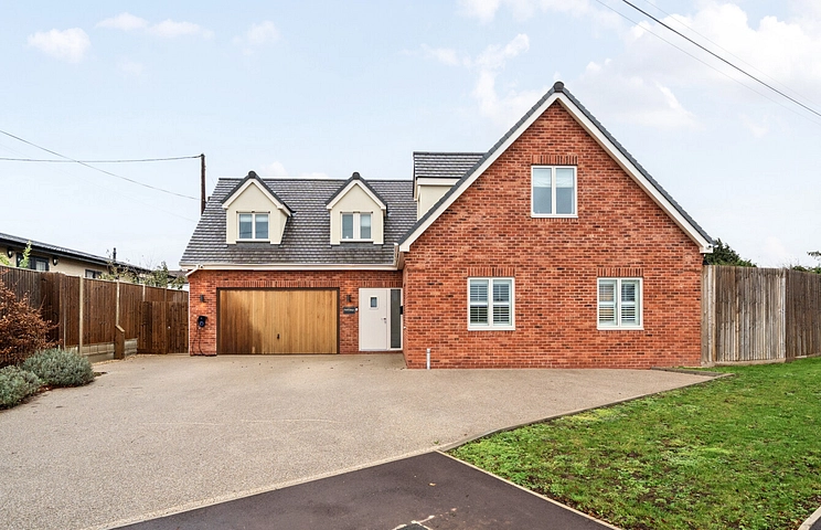 4 bedroom house for sale - Stratford Bridge, Ripple, Tewkesbury, Worcestershire, GL20 - Property View 1